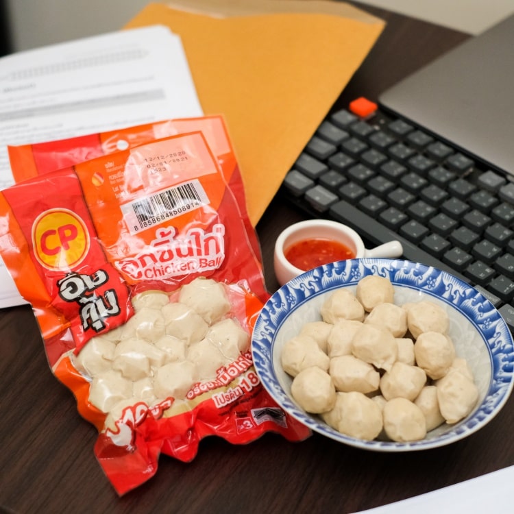 review chicken ball cp 7 eleven 2